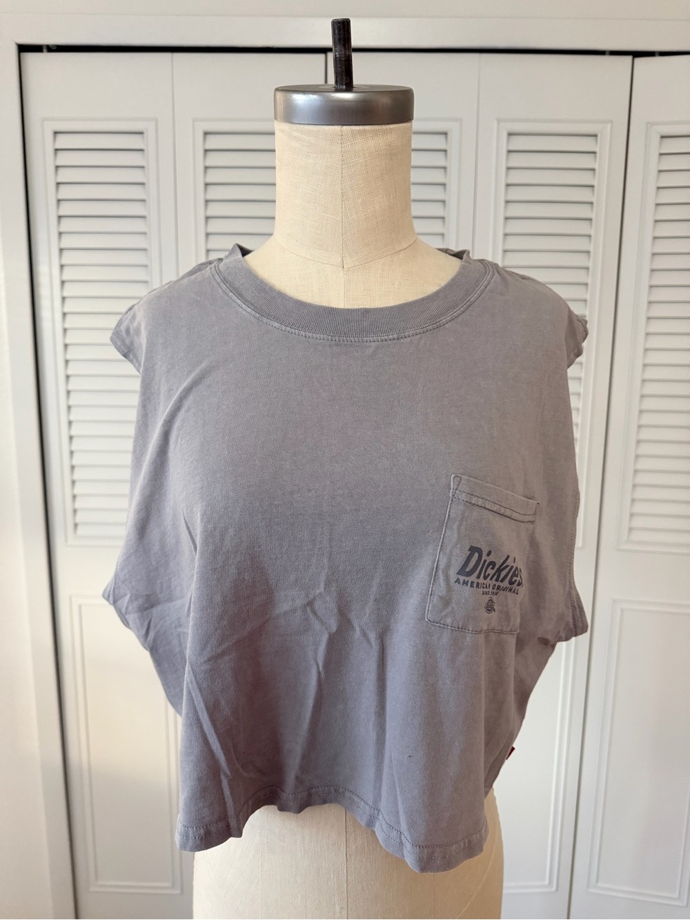 Dickies Gray Cropped Pocket Muscle Tee